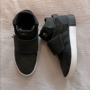 ADIDAS TUBULAR Basketball Hightop sneakers